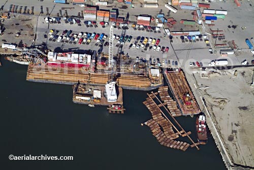 © aerialarchives.com, Port of Oakland,  aerial photograph, aerial photography
AHLB2002