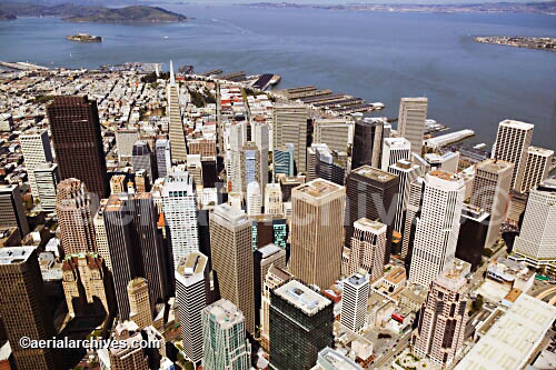 © aerialarchives.com San Francisco, CA Aerial View, Financial District
AHLB2070.jpg