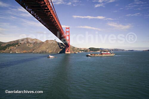 © aerialarchives.com Golden Gate Bridge aerial photograph, 
AHLB2119.jpg