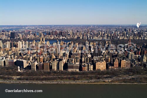 © aerialarchives.com New York City aerial photograph, 
AHLB2148.jpg