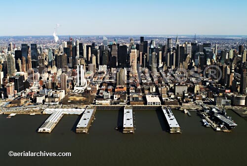 © aerialarchives.com New York City aerial photograph, 
AHLB2151.jpg