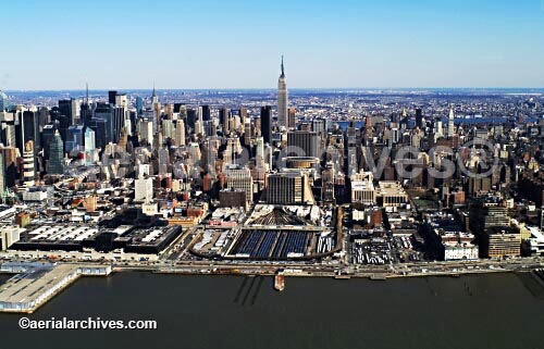 © aerialarchives.com New York City aerial photograph, 
AHLB2153.jpg