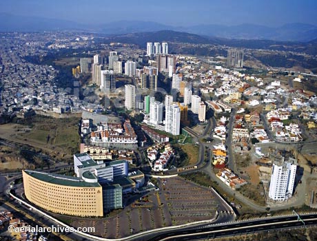 © aerialarchives.com Mexico City aerial photograph, APMJD0
AHLB2215