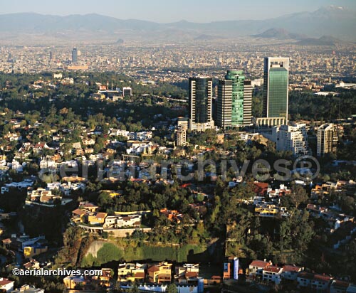 © aerialarchives.com Mexico City aerial photograph, 
AHLB2234c.jpg
