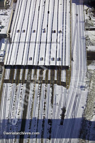 © aerialarchives.com aerial photograph train Union Station Toronto, AHFHWW,
AHLB2336 