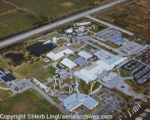 © aerialarchives.com, Cape Canaveral | Kennedy Space Center,  stock aerial photograph, aerial
photography, AHLB2378.jpg
