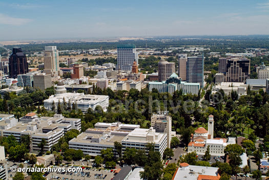 © aerialarchives.com Sacramento skyline California, CA, aerial photograph,
AHLB2864, ADM2N5