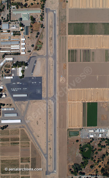 © aerialarchives.com University of California Davis airport, California, CA, aerial photograph, AHLB3971, ADM2NF