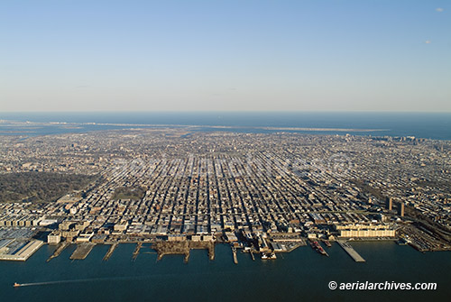 © aerialarchives.com Brooklyn, New York, aerial photograph,
AHLB2993, AHFH4X