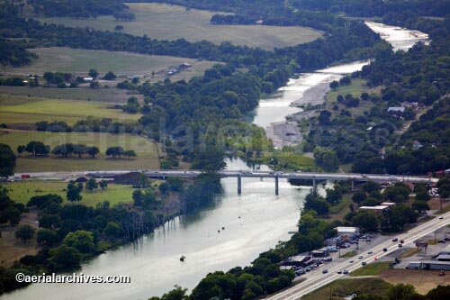 © aerialarchives.com,   Kerrville, TX ,  stock aerial photograph, aerial 
photography, AHLB3086.jpg