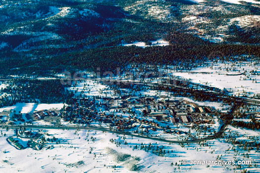 © aerialarchives.com aerial photograph of Truckee in winter, Lake Tahoe, CA,
AHLB3308, AC04RX