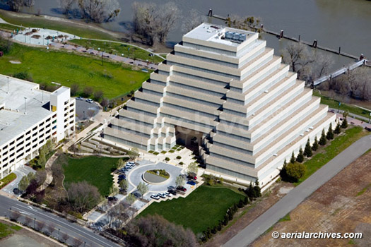 © aerialarchives.com Ziggurat Building, Sacramento, California, CA, aerial photograph,
AHLB2674, ADM2K8