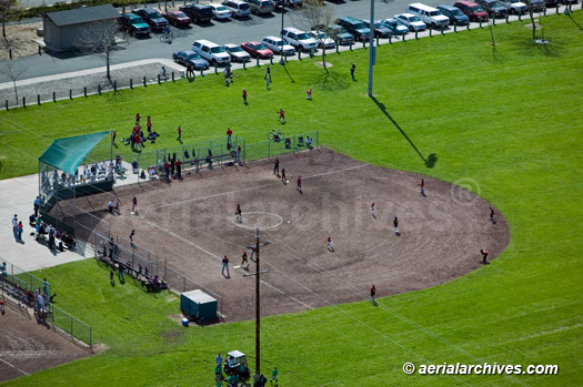 © aerialarchives.com aerial photograph of Little League Baseball Game Event in Petaluma California
AHLB3582c.jpg, AHFH4X