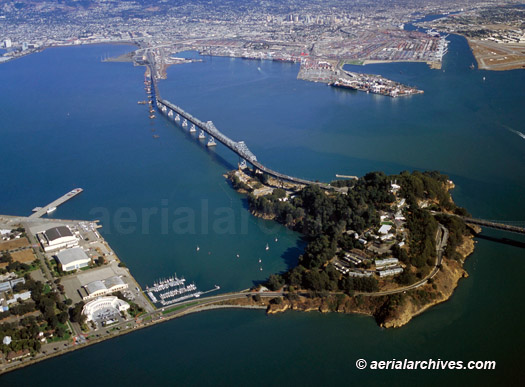 © aerialarchives.com Aerial Photograph showing view of the Eastern Cantileavered Span of the Bay Bridge with Yerba Buena island in the foreground and Oakland in the background
AHLB3597.jpg, AC4A6X