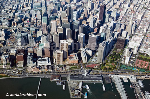 © aerialarchives.com aerial photograph of City of San Francisco from San Francisco bay
AHLB3643