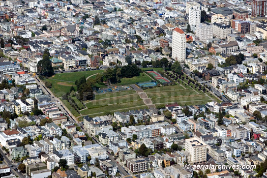 © aerialarchives.com aerial photograph landscape architecture in Pacific Heights, San Francisco, CA
AHLB3712.jpg, ACXKGM
