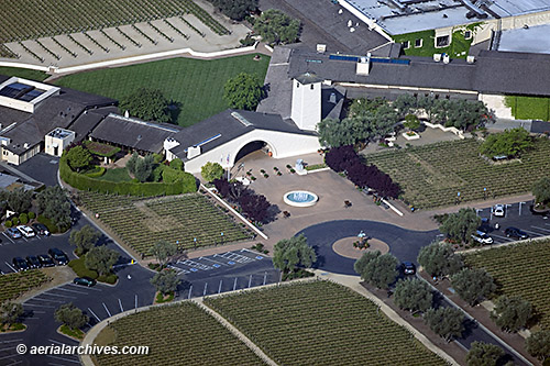 © aerialarchives.com Mondavi winery Napa valley, aerial photograph, Mondavi Winery, Oakville, CA;
AHLB4615, B120AH