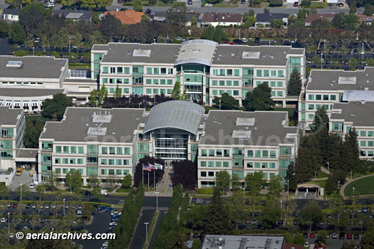 aerial photo Apple Computer headquarters Cuptertino