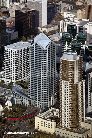 © aerialarchives.com, aerial photograph downtown San Diego, California, One America Plaza, Sempra Energy building, Commonwealth Financial trolley station AHLB4687 B11TW6