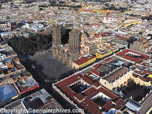 © aerialarchives.com aerial photograph of Puebla, Mexico
AHLB5044, B10095