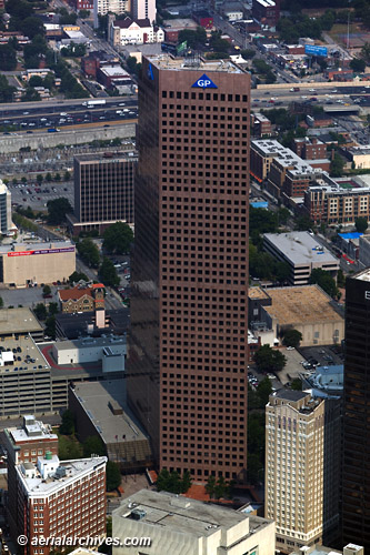© aerialarchives.com aerial photograph Georgia Pacific Tower, Atlanta, Georgia  AHLB5541 B5CJW2