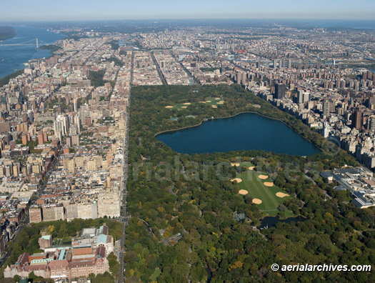 © aerialarchives.com aerial photograph of Central Park,
AHLB5602.jpg, B6CF96