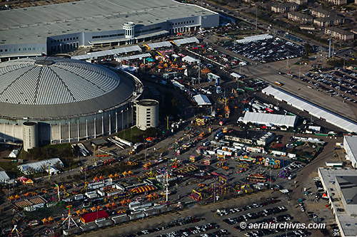 © aerialarchives.com aerial photograph Houston Rodeo AHLB7530 C0Y0BA  