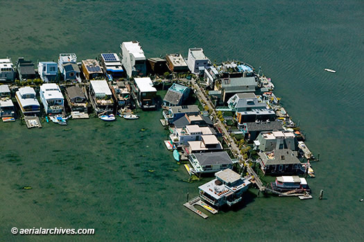 © aerialarchives.com Sausalito houseboats,
AHLB7881.jpg,  