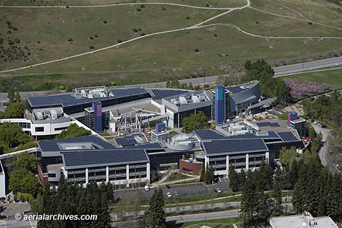 © aerialarchives.com Google, Mountain View, CA,  aerial photograph,
AHLB9142, AFRG9X