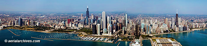  panoramic aerial photograph Chicago, Illinois
AHLB9323, © aerialarchives.com