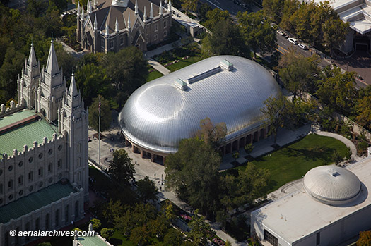 © aerialarchives.com Mormon Tabernacle, Salt Lake City, aerial photograph,
AHLB9670