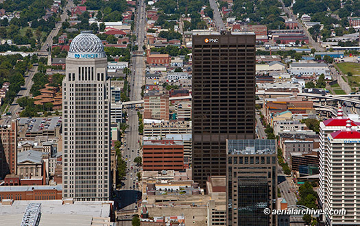 © aerialarchives.com AEGON Center, PNC Plaza,Louisville Kentucky aerial photograph,
AHLB9886