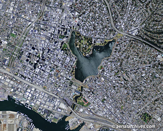 © aerialarchives.com aerial map of Oakland  CA
AHLV3043