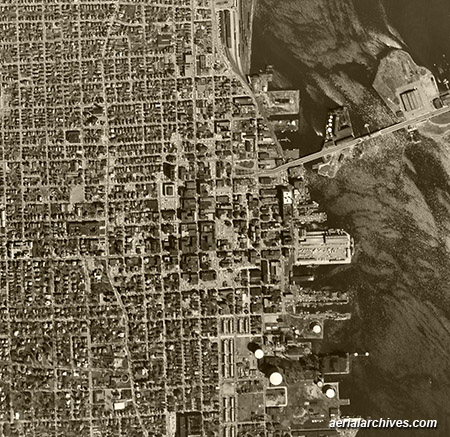 historical aerial photograph downtown Chicago Illinois AHLV3291, C2YR5H