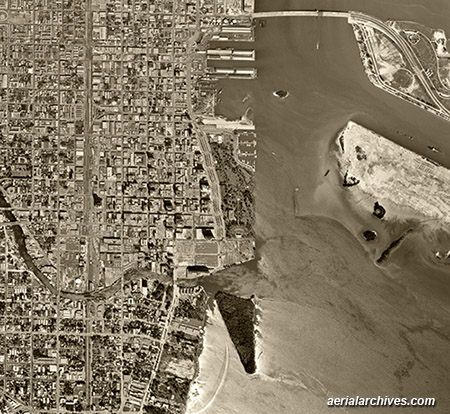 historical aerial photograph  Miami, Miami Dade County Florida AHLV3372