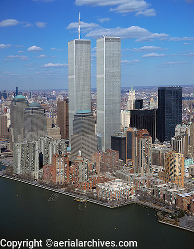 aerial photograph of a World Trade Center, before 9/11, March, 2001  B5A88X, AHLB2913, © aerialarchives.com