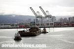 © aerialarchives.com Port of Oakland aerial photograph, ID: AHLB2007.jpg