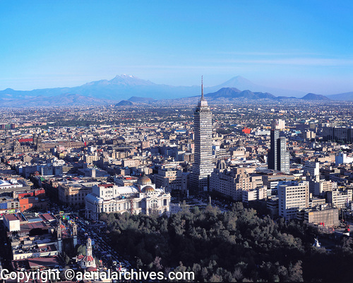  Belles Artes, Torre Latinoamericano, Mexico City aerial photograph,AHLB2229 BNKTMP, © aerialarchives.com