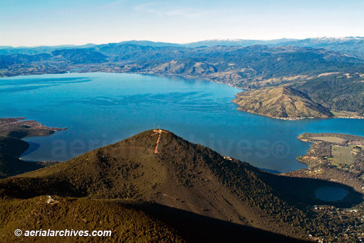© aerialarchives.com Mount Konocti, Clear Lake, aerial photograph, photography, Lake county, CA;
AHLB2350.jpg, AC042X