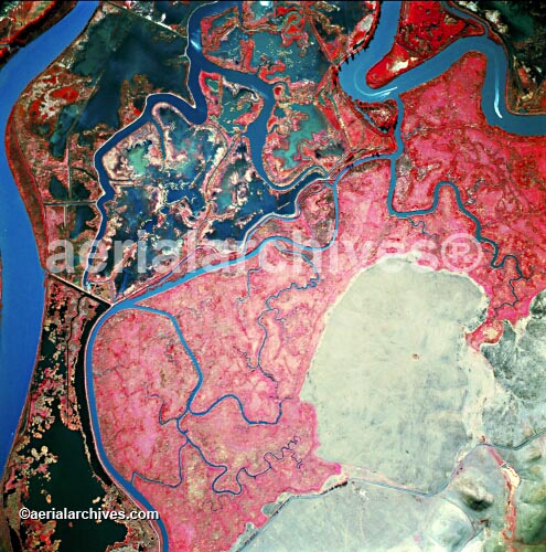 © aerialarchives.com, Joice Island, Cutoff Slough, infared aerial,  Sacramento San Joaquin river delta,  stock aerial photograph, aerial 
photography, AHLB2742.jpg