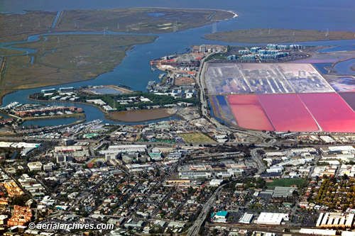 © aerialarchives.com Redwood City Harbor and Port, California, aerial photograph,
AHLB3881, AC308X