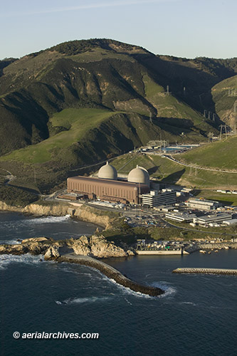 © aerialarchives.com aerial photograph Diablo Canyon Nuclear Power Plant California AHLB5108 B3MWGP