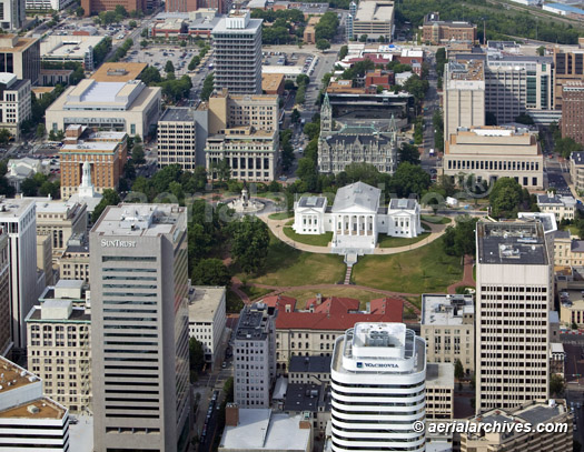 © aerialarchives.com Richmond Virginia aerial photograph, AHLB5267, B4ER0X