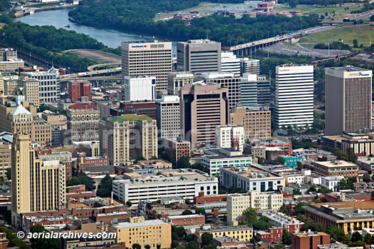 © aerialarchives.com Richmond Virginia aerial photograph, AHLB5300, B42KHR