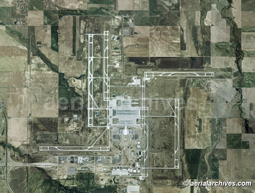 © aerialarchives.com aerial maps of Denver international airport
