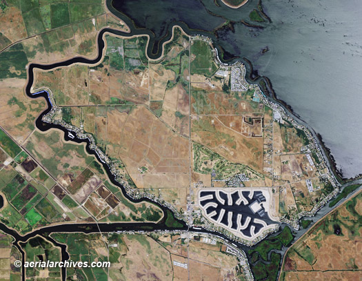 © aerialarchives.com aerial map of Bethel Island <BR>
AHLV3061