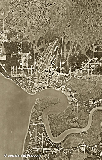 © aerialarchives aerial map Kenai Alaska AHLV2033, B6GERX