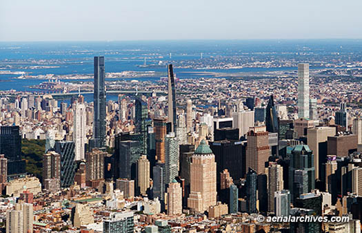 © aerialarchives.com midtown Manhattan, New York City Empire State aerial photograph,
AHLE1827